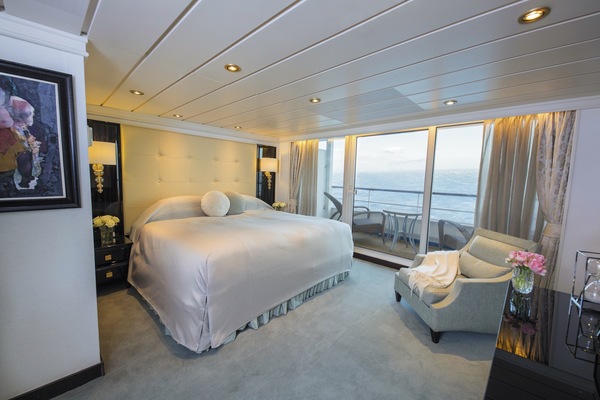 RSSC, Seven Seas Mariner, Signature Suite 2.jpg